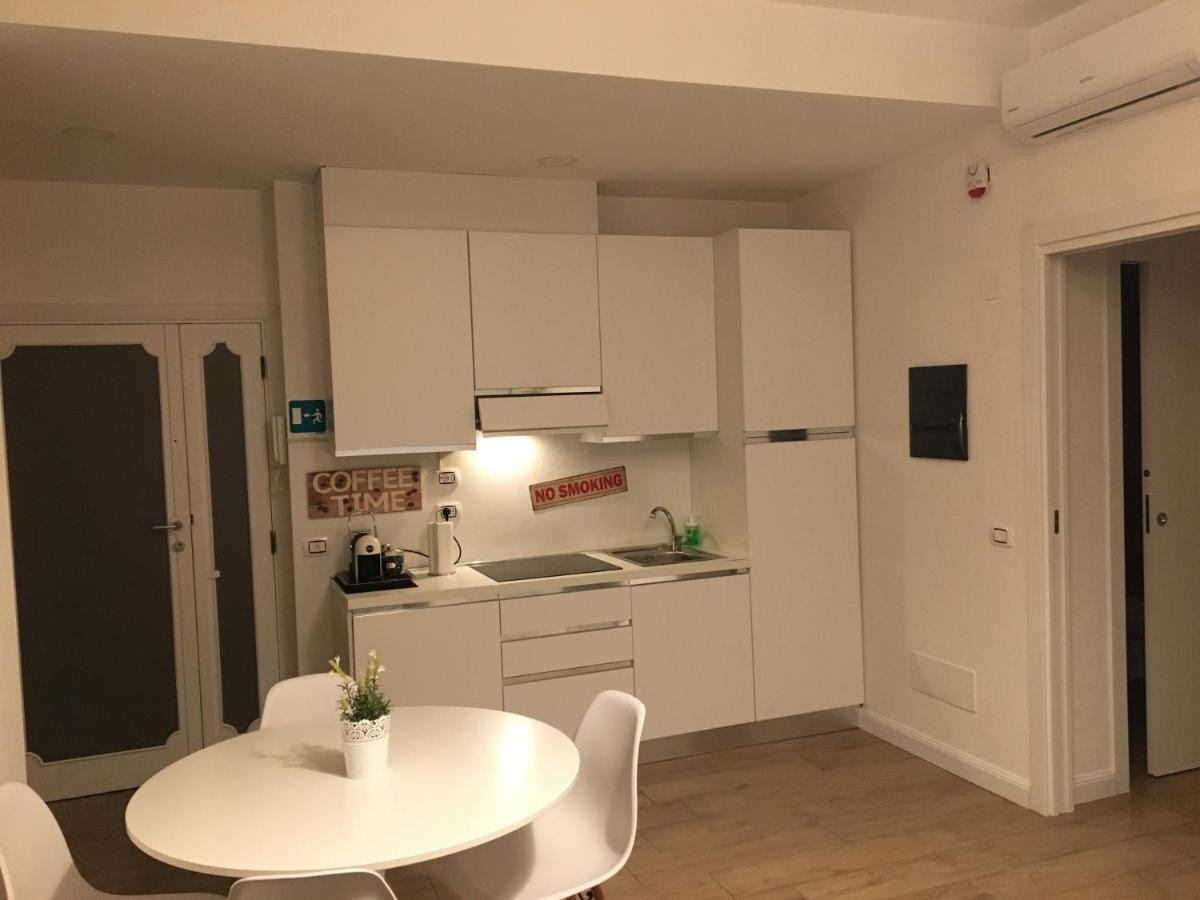 Gli Aranci Apartment Rome Bagian luar foto